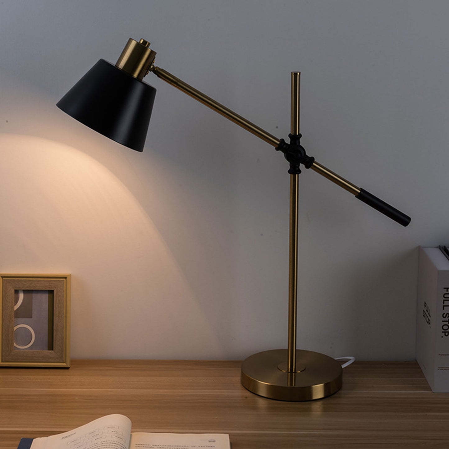 Eye-Care Table Lamp for Studying, Black